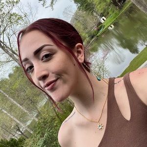 Meet your Posher, Maggie